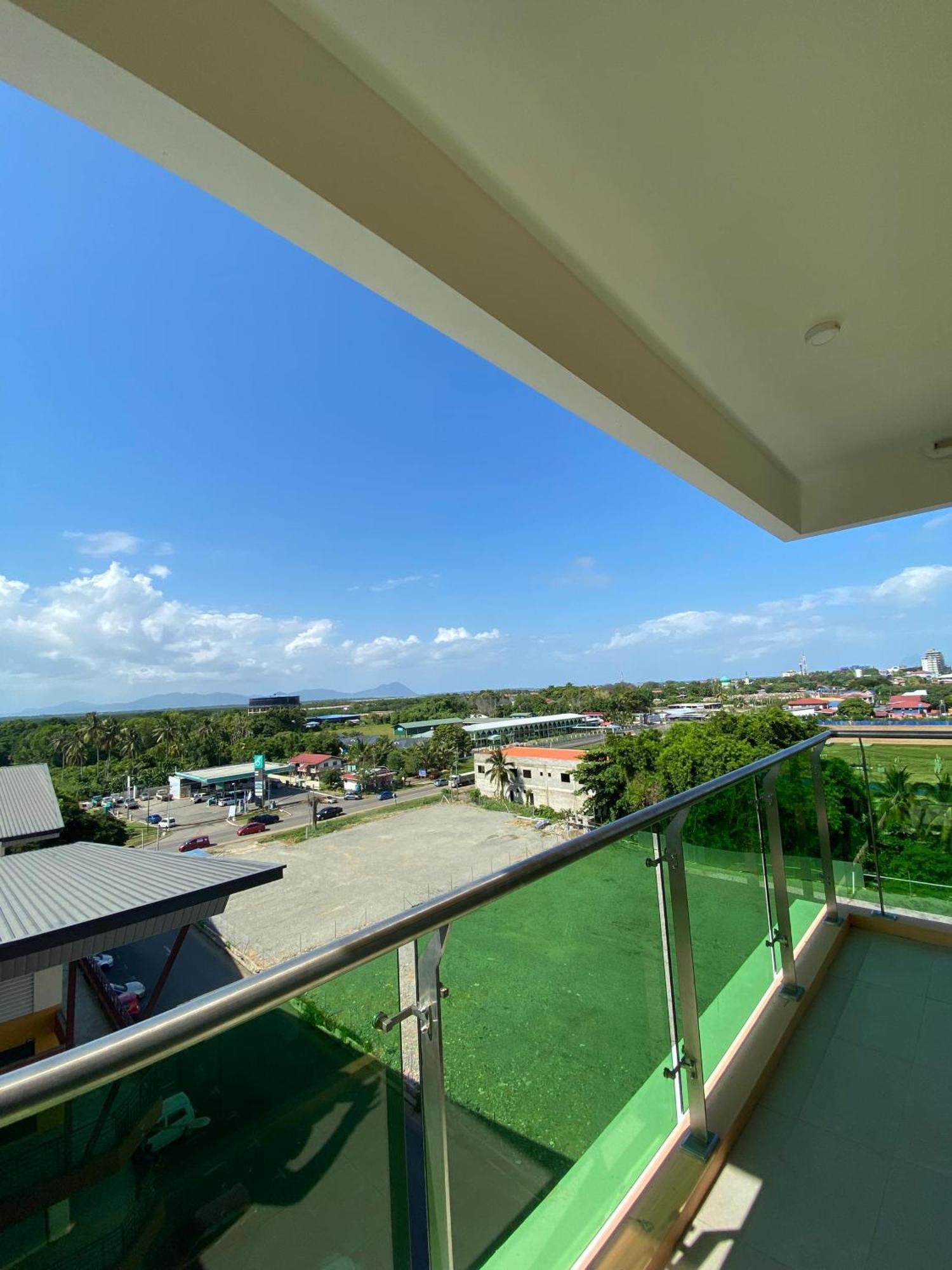 Hotel Kapalai Semporna Buitenkant foto